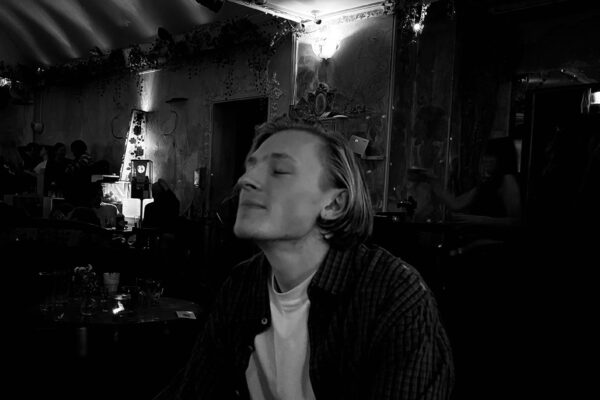 AFTERPARTY: DJ Skies & Squares